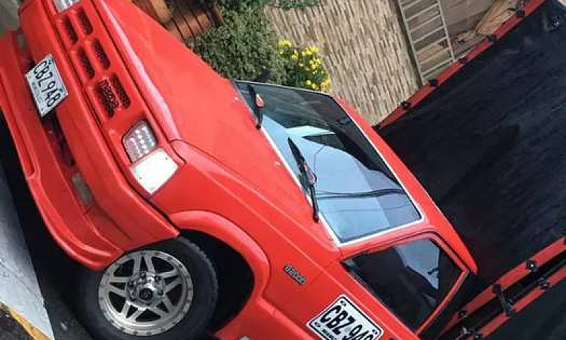 Mazda B2000 1995...