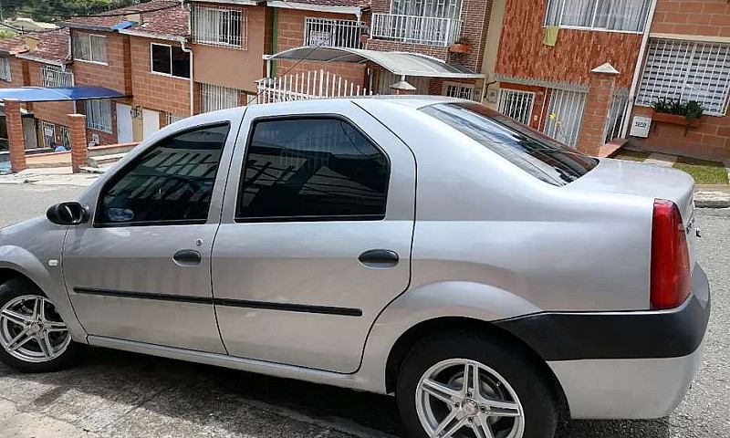 Se Vende Logan 2007...