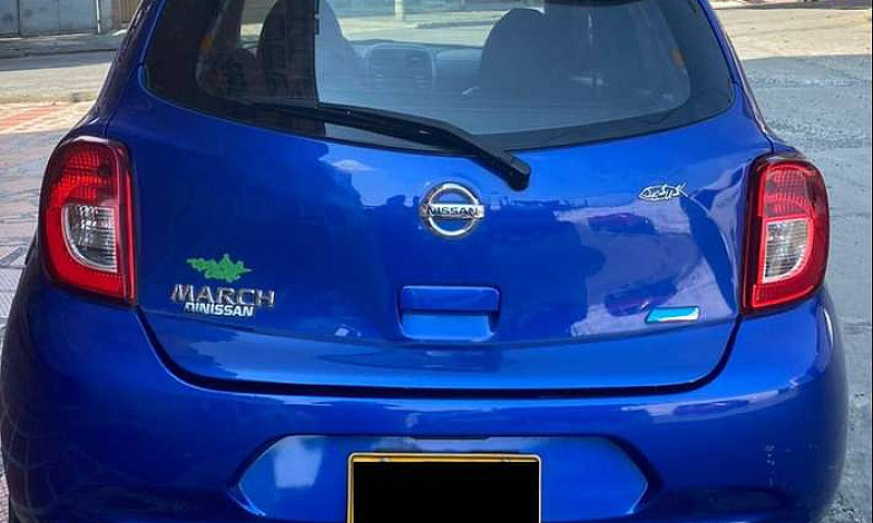 Nissan March 2016 Ad...