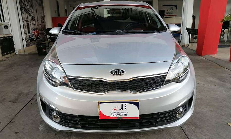 Kia Rio R Modelo 201...