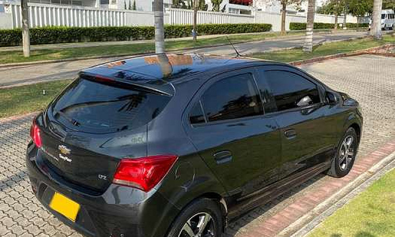 Chevrolet Onix Ltz 2...