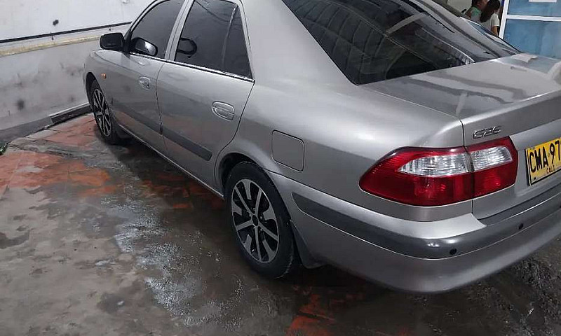Mazda Milenio 2004 M...