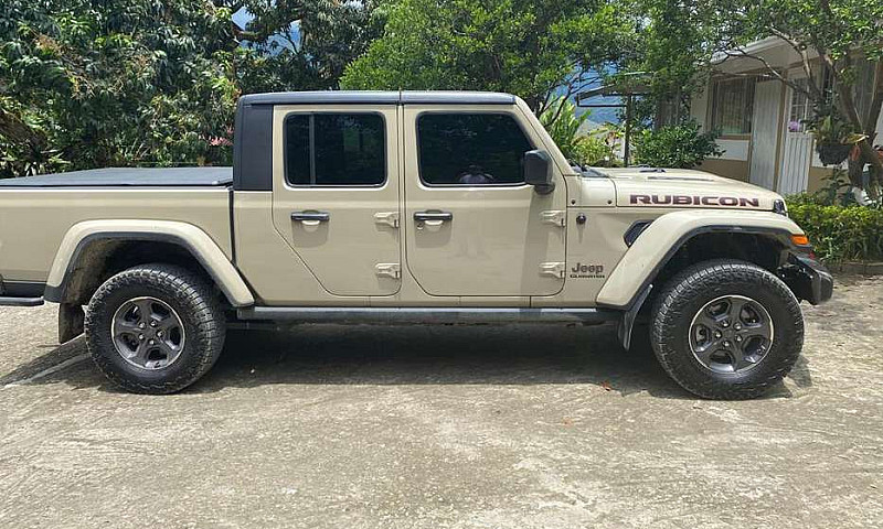 Jeep Gladiator 4X4 2...