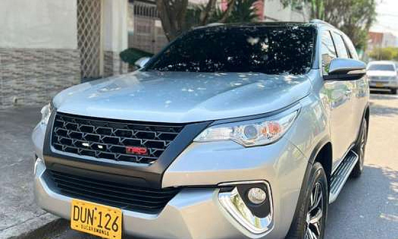 Se Vende Fortuner 20...