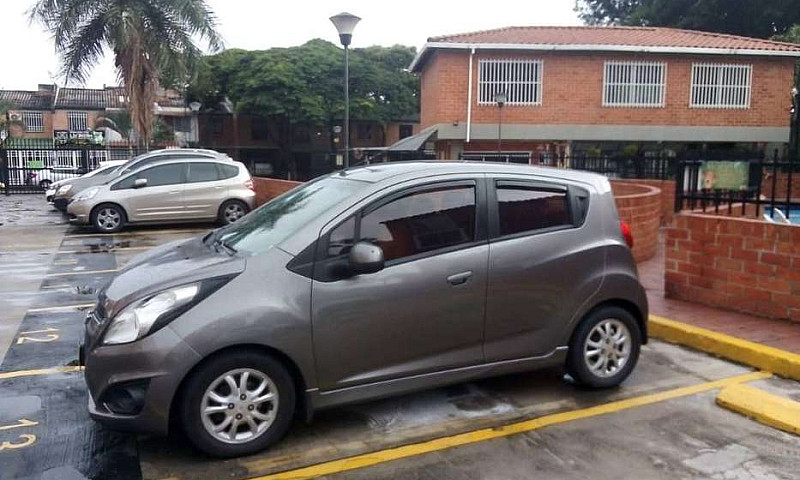 Chevrole Spark Gt 20...