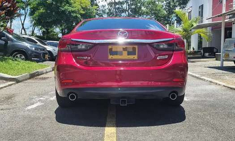 Mazda 6 Grand Tourin...