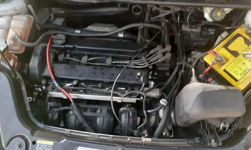 Vendo Ford 2006 En B...