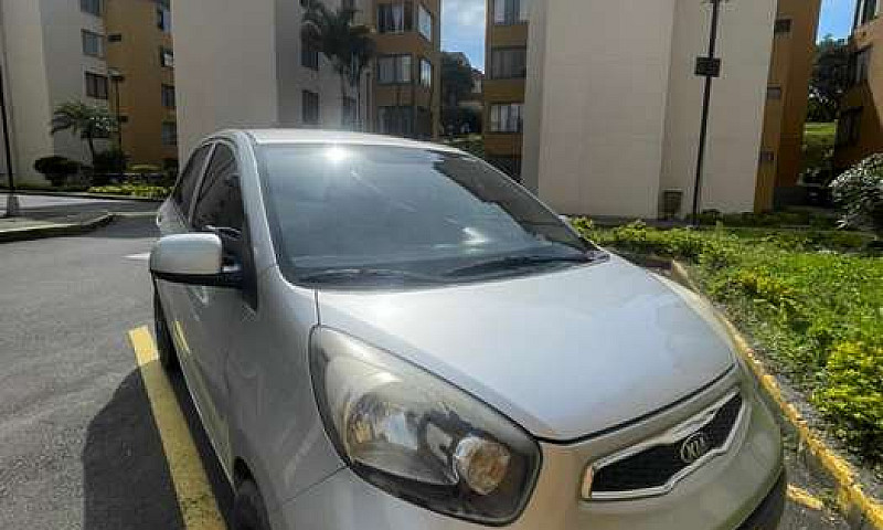 Vendo Kia Picanto 20...