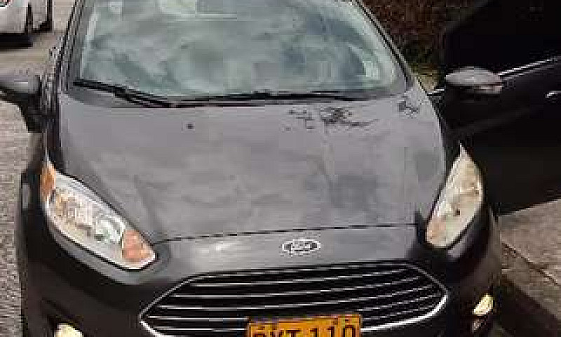 Vendo Ford Fiesta Ti...