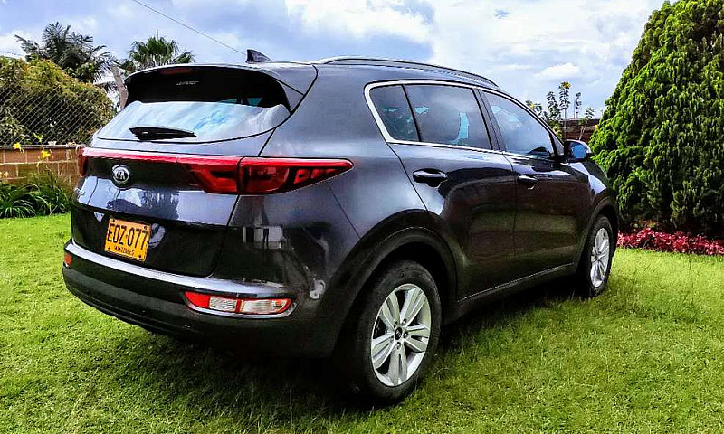 Kia Sportage Único D...