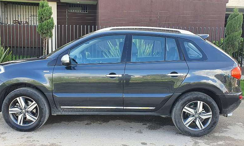 Se Vende Koleos Bose...