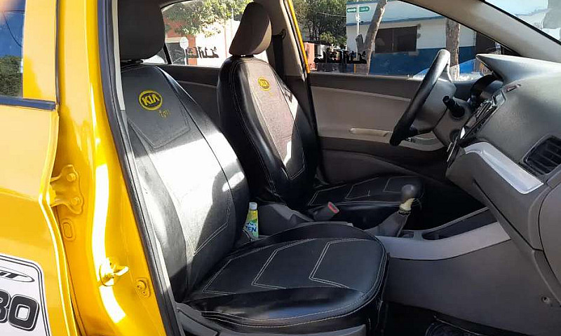 Taxi Kia Picanto Ion...