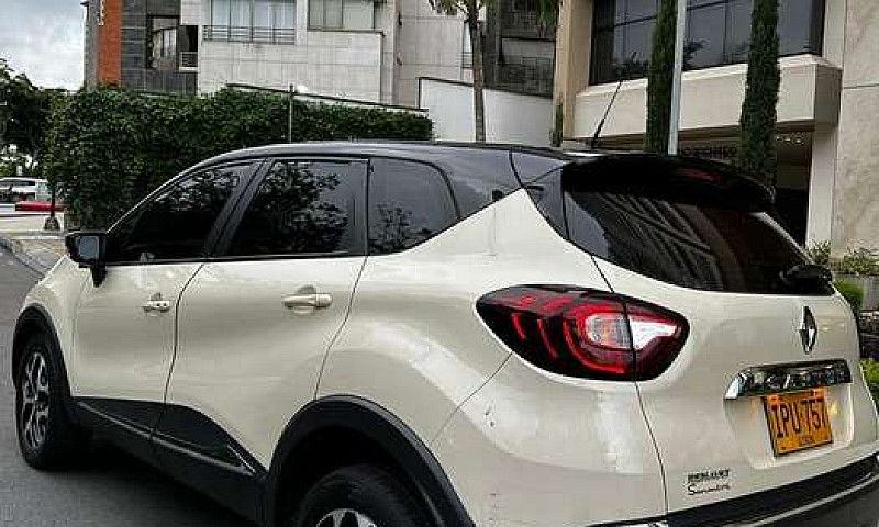 Camioneta Renault Ca...