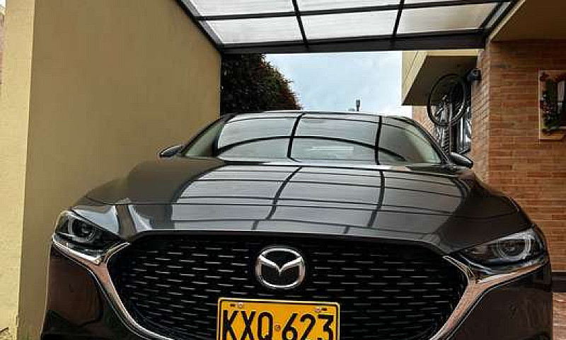 Mazda 3 Hibrido Gran...