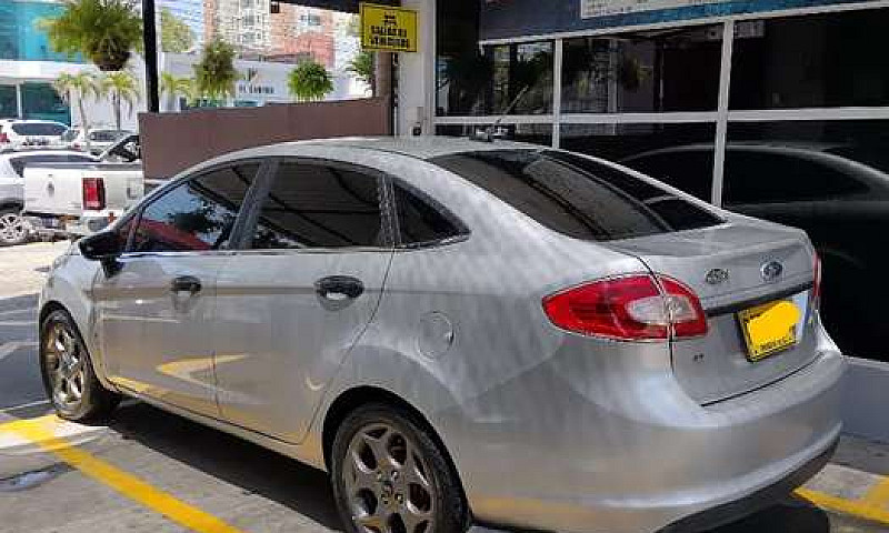Ford Fiesta Mecánico...