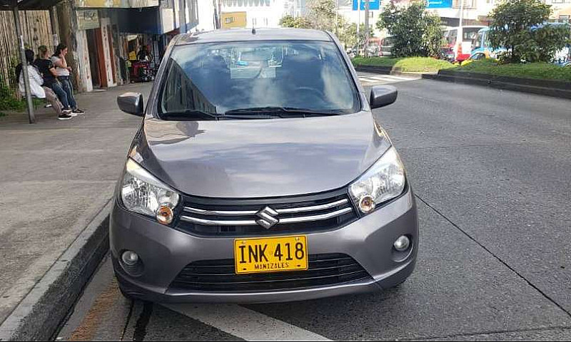 Vendo Automovil Suzu...