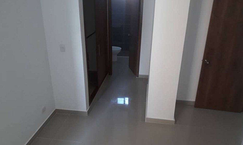 Arriendo Apto Edific...