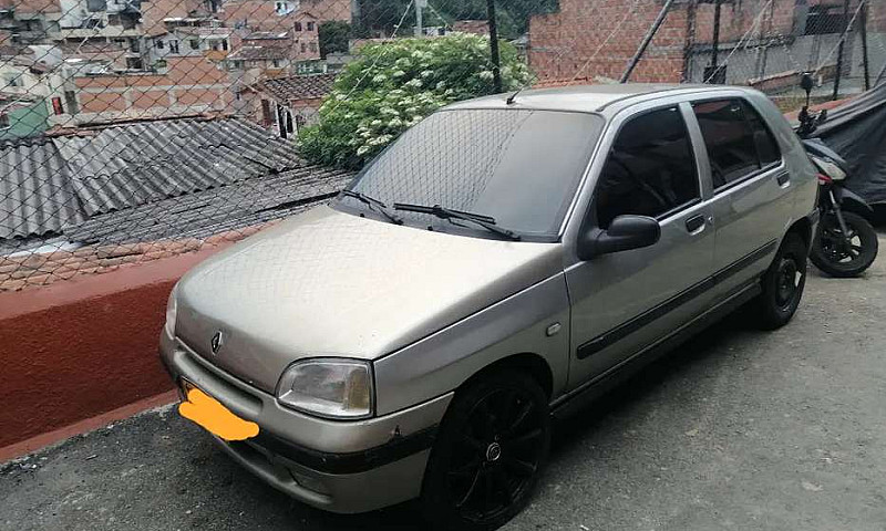 Vendo Renault Clio F...