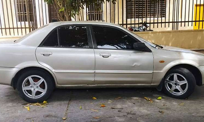 Vendo Mazda Allegro ...