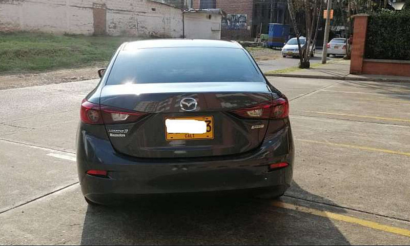 Excelente Mazda 3 Sk...