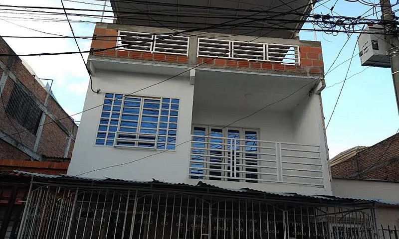 Vendo Hermosa Casa E...