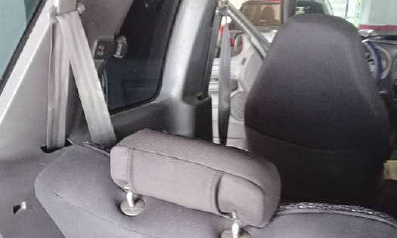 Camioneta Ford Explo...