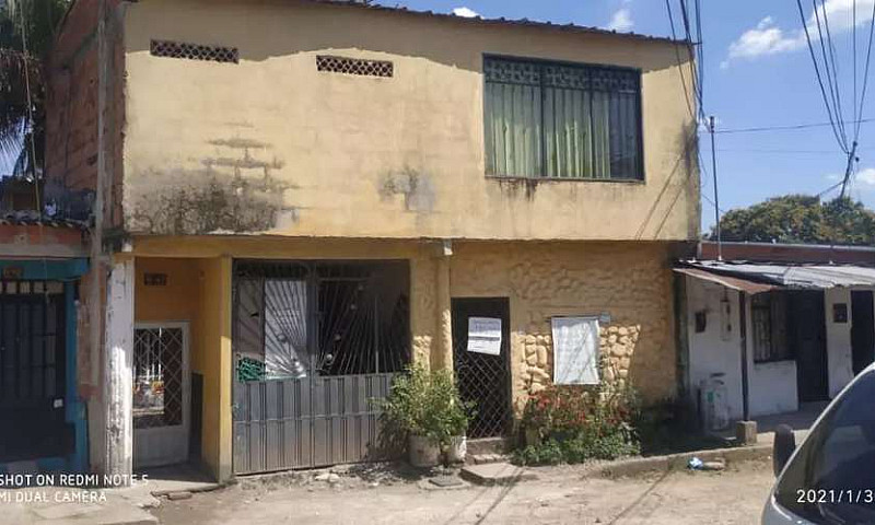 Vendo Casa En Porfia...
