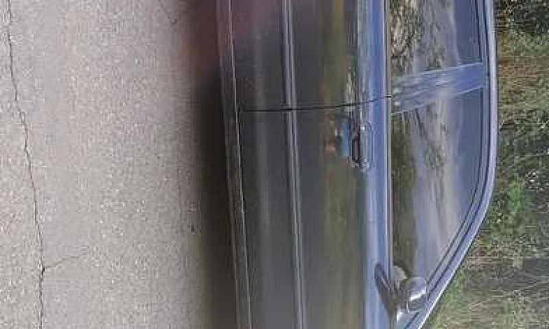 Mazda Allegro 2002...