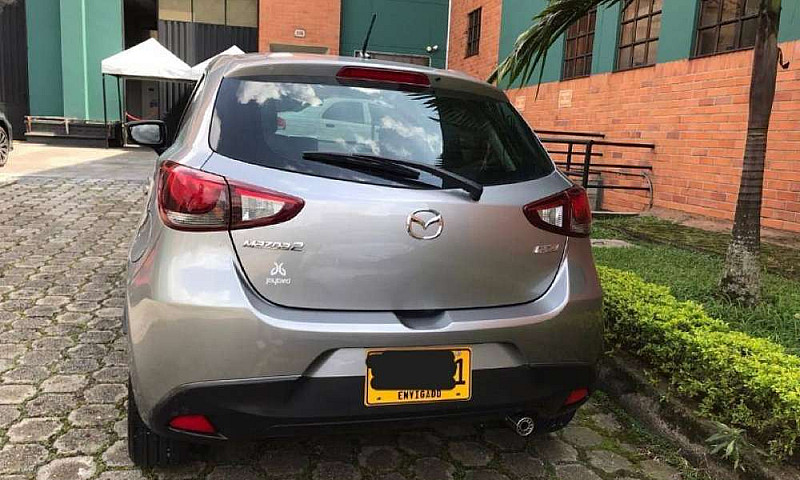 Mazda 2 Touring En E...