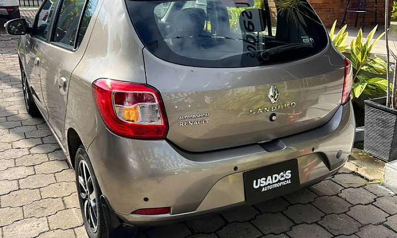 Vendo Renault Sander...