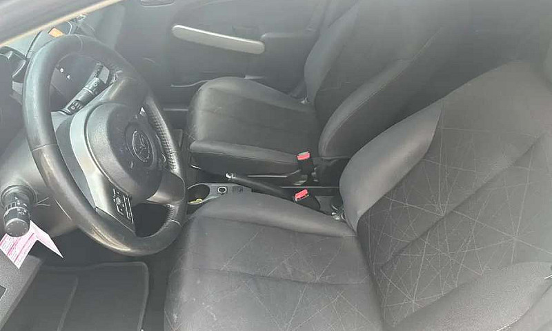 Vendo Mazda 2 Modelo...