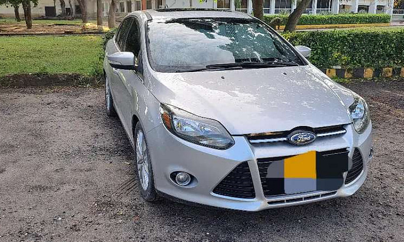 Ford Focus Titanium ...