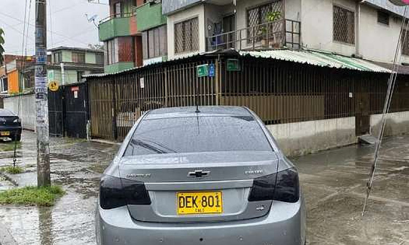 Carro Chevrolet Cruz...