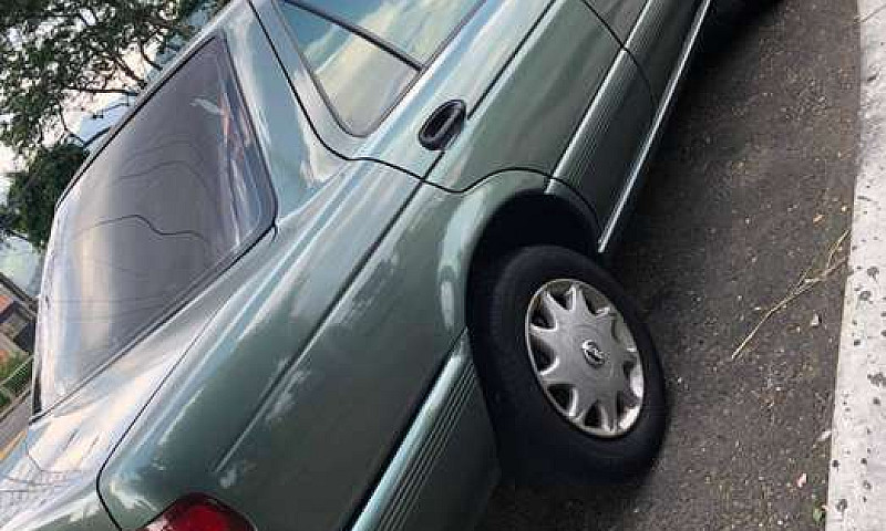 Nissan Sentra 1.6 Au...