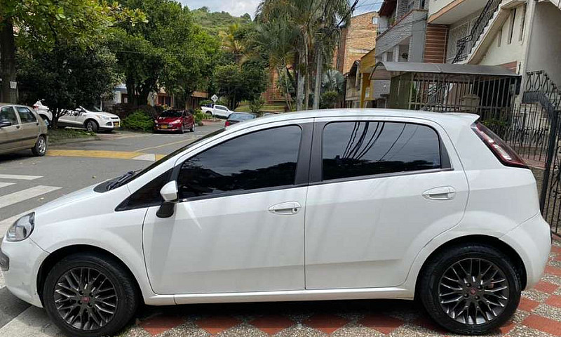 Vendo Fiat Punto Ess...