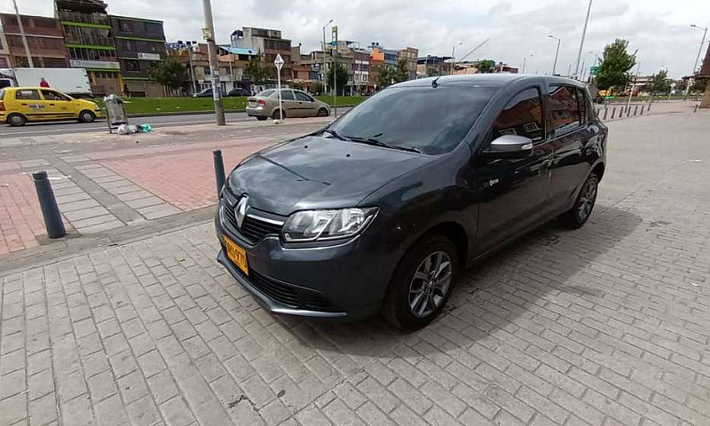 Renault Sandero Expr...