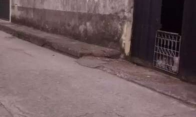 Se Vende Lote Barrio...