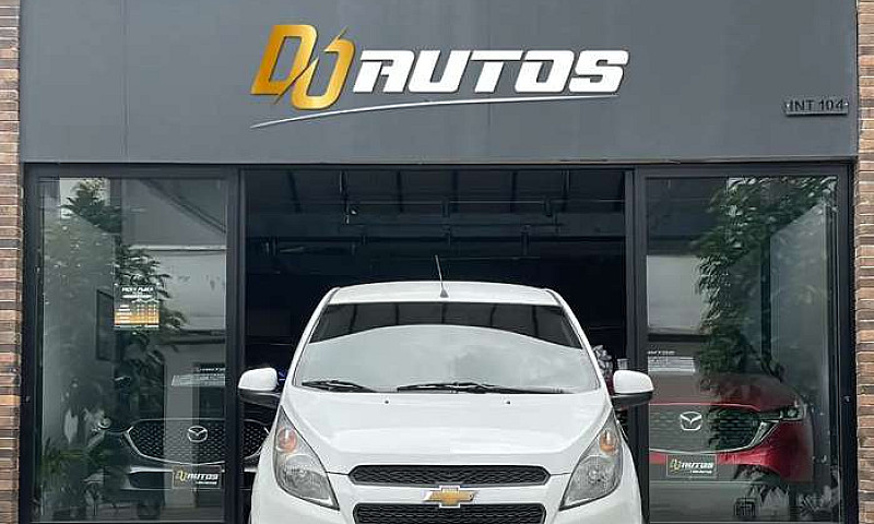 Hermoso Spark Gt...