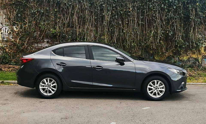 Mazda 3 Skyactiv 2.0...