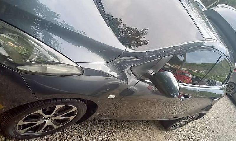 Mazda 2 Mecanico...