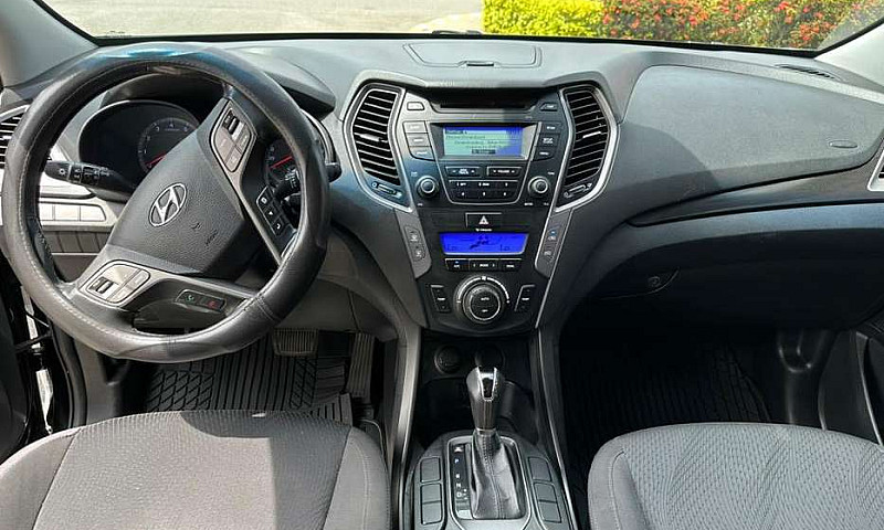 Hyundai Santafe 2014...