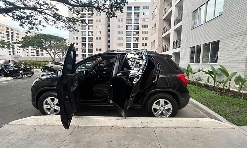 Vendí Camioneta Trac...