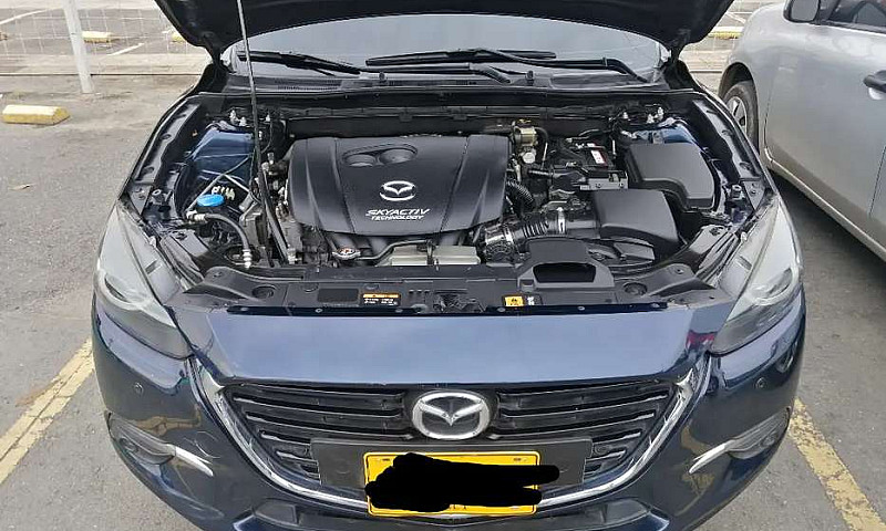 Mazda 3 Grand Tourin...