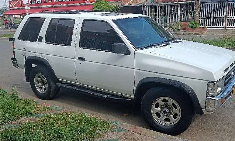 Nissan Pathfinder...