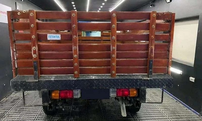 Nissan Frontier Esta...