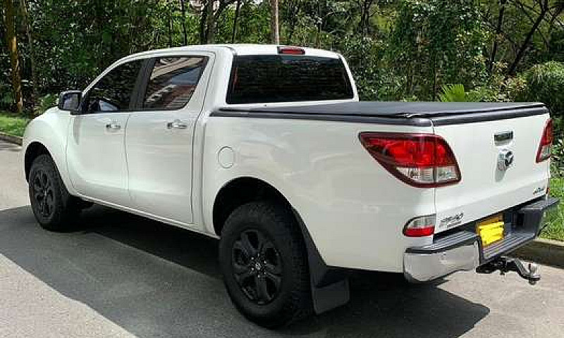 Mazda Bt-50 Professi...