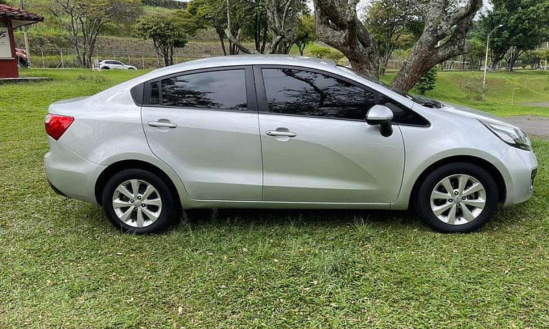 Kia Rio 2014...