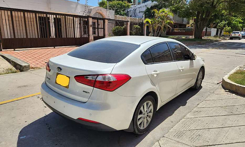 Kia Cerato Pro Ex 20...