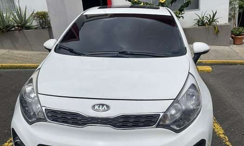 Kia Rio Spice 2012 A...