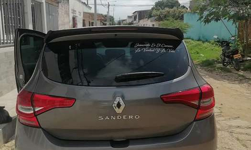 Vendo Renault Sander...